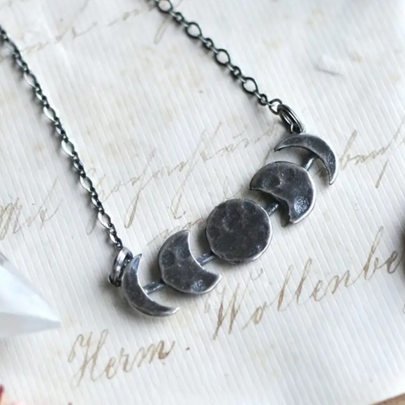 🍉5 for $25* Moon Phase Necklace - Picture 3 of 5